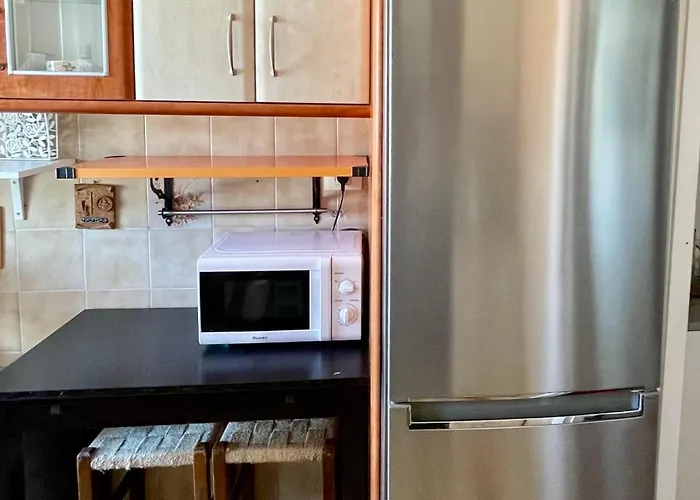 Amplitud Y Comodidad En Centro * Marín