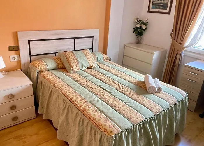 Daire Amplitud Y Comodidad En Centro Marín