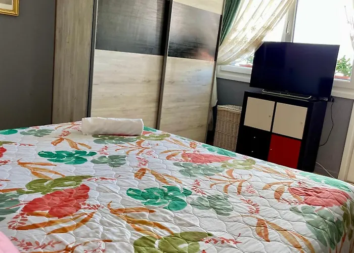 Lejlighed Amplitud Y Comodidad En Centro *